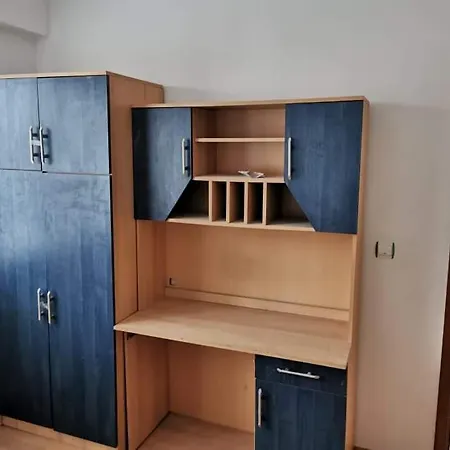 Holiday Apartman *